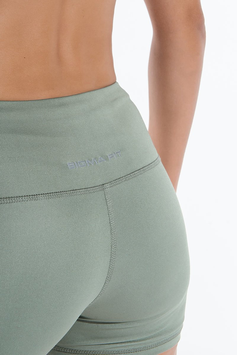 Hedge Green Gym Sport Workout Basic Shorts
