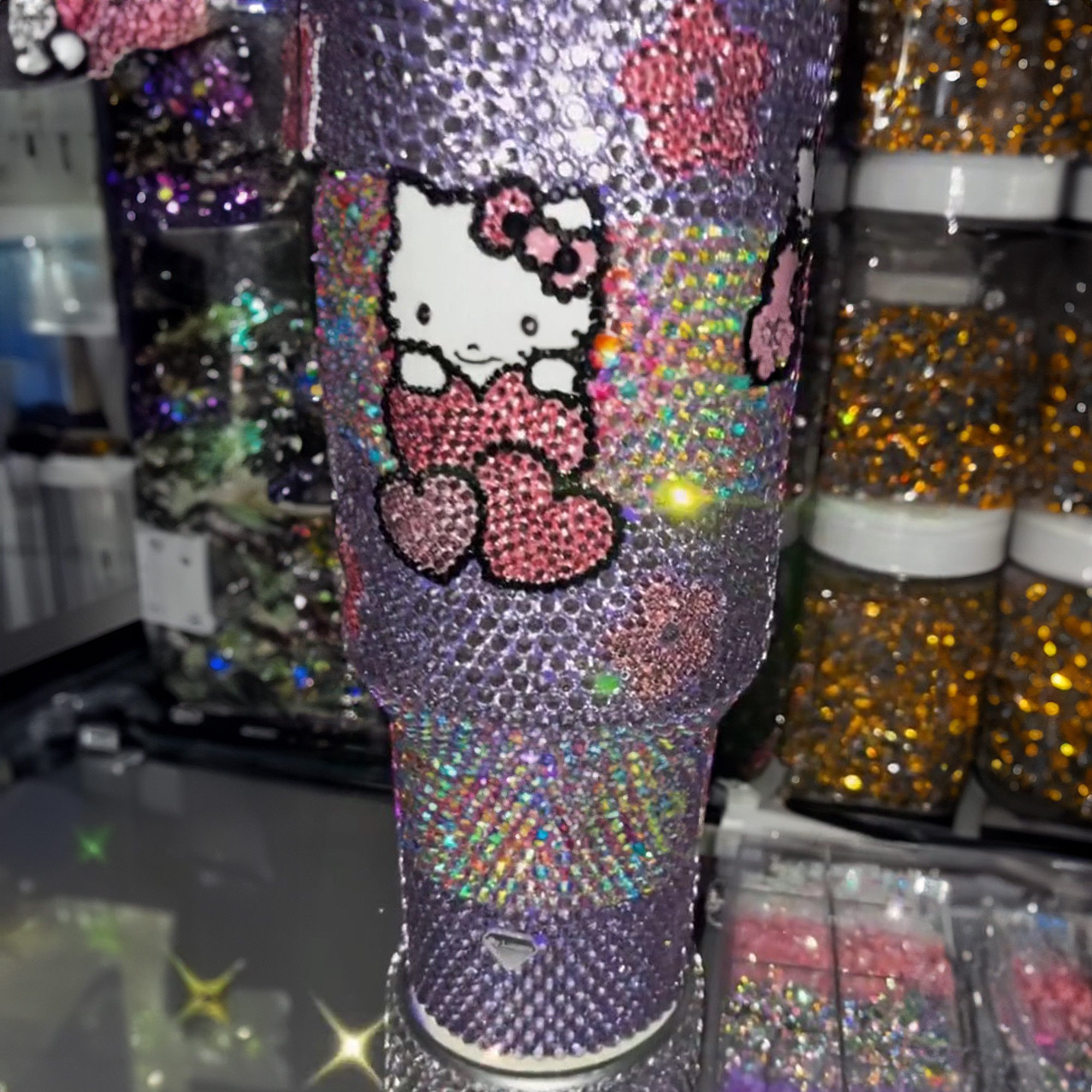 Rhinestone Bling Hello Kitty Cartoon Custom Stanley Cup 40 oz 30 oz Tumbler With Handle