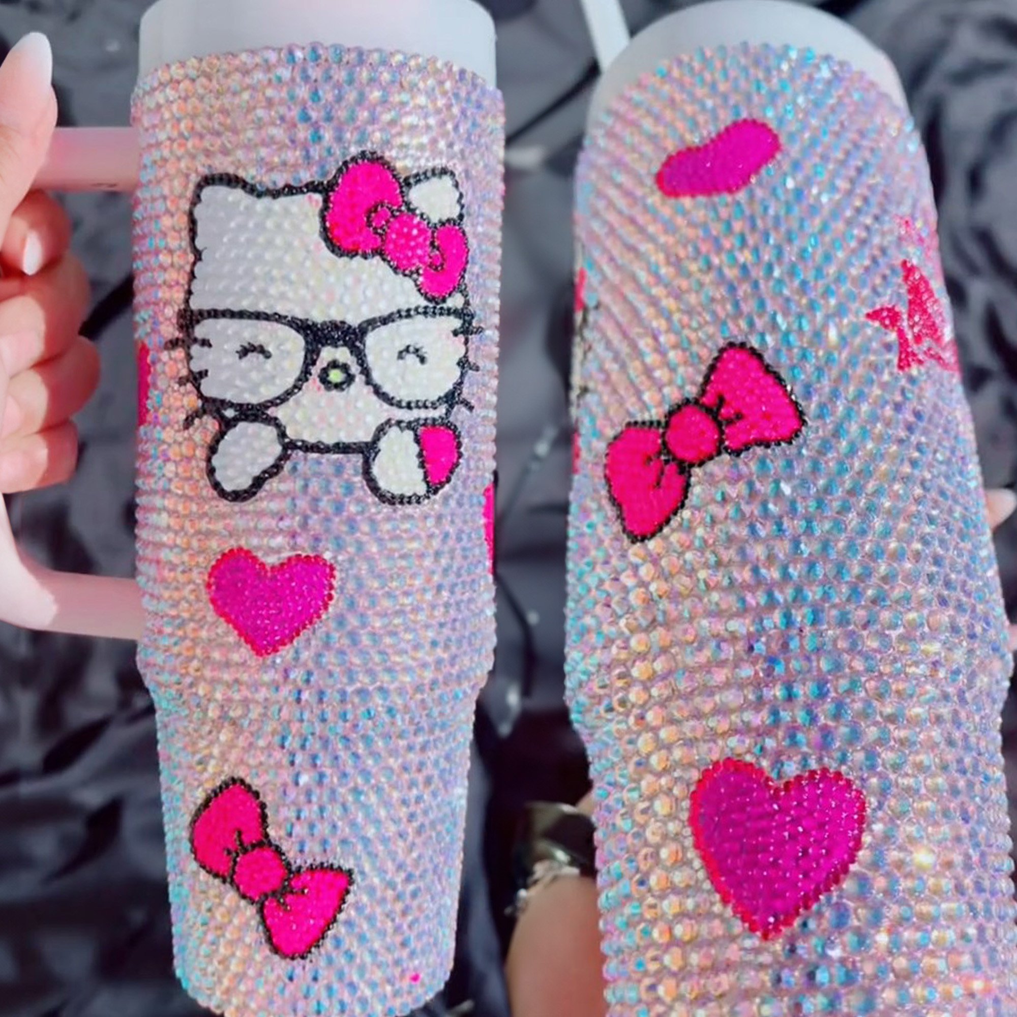 Rhinestone Bling Hello Kitty Cartoon Custom Stanley Cup 40 oz 30 oz Tumbler With Handle