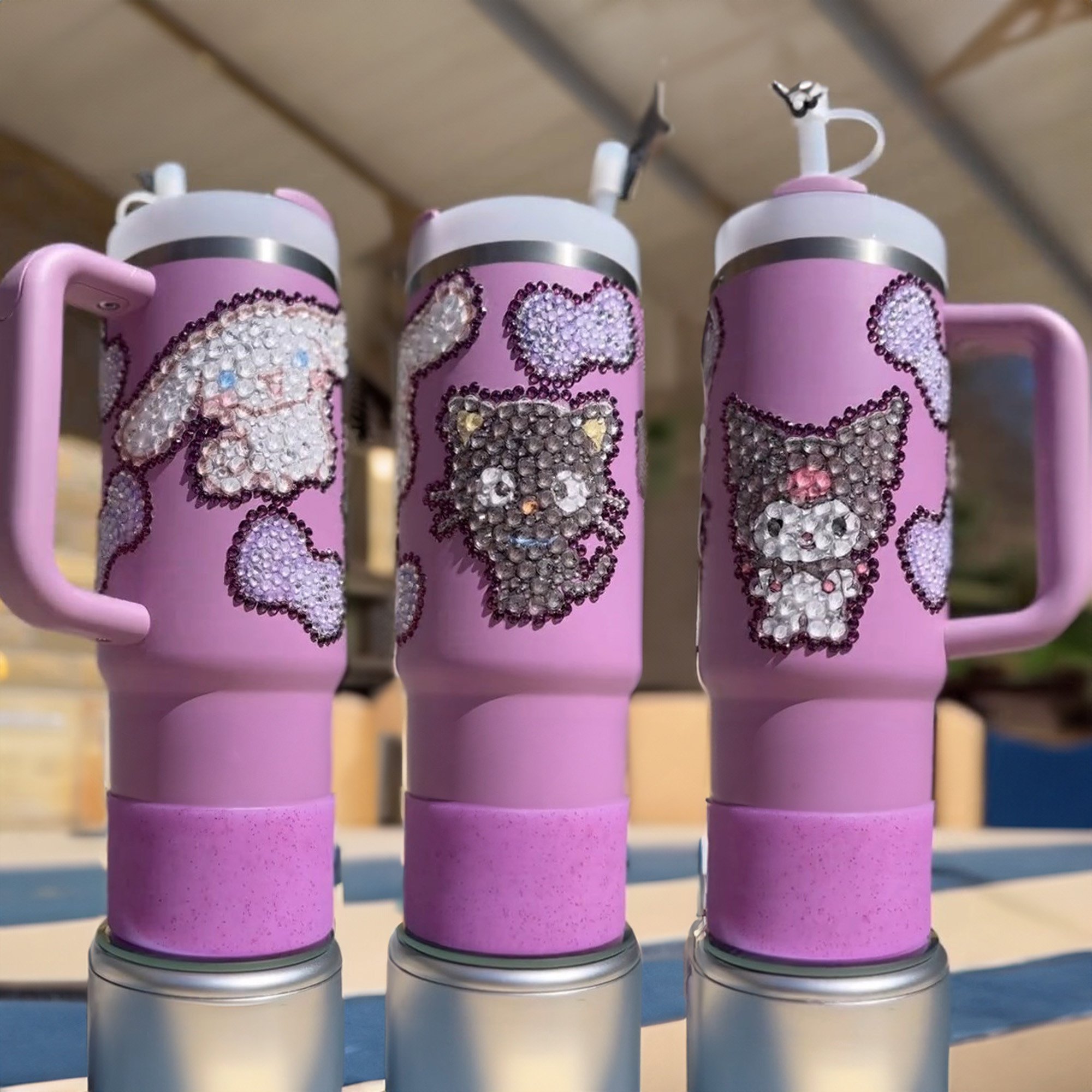 Rhinestone Bling Hello Kitty Cartoon Custom Stanley Cup 40 oz 30 oz Tumbler With Handle