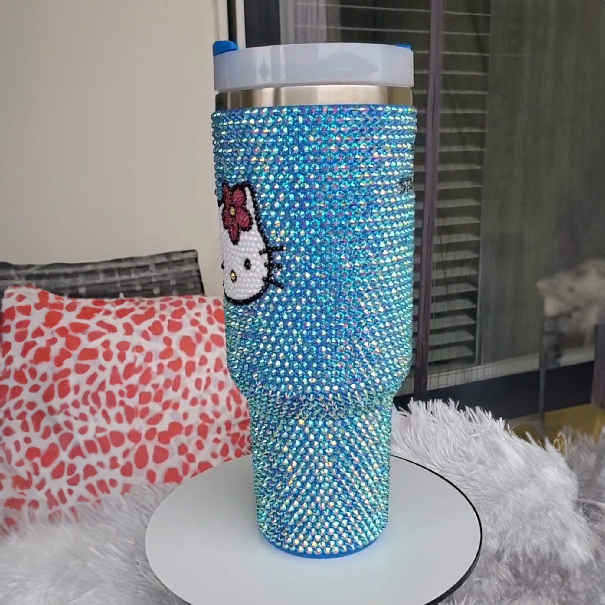 Rhinestone Bling Hello Kitty Cartoon Custom Stanley Cup 40 oz 30 oz Tumbler With Handle