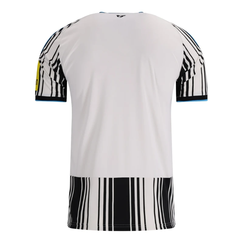 26_27-Newcastle-United-Home-Jersey-Back.webp