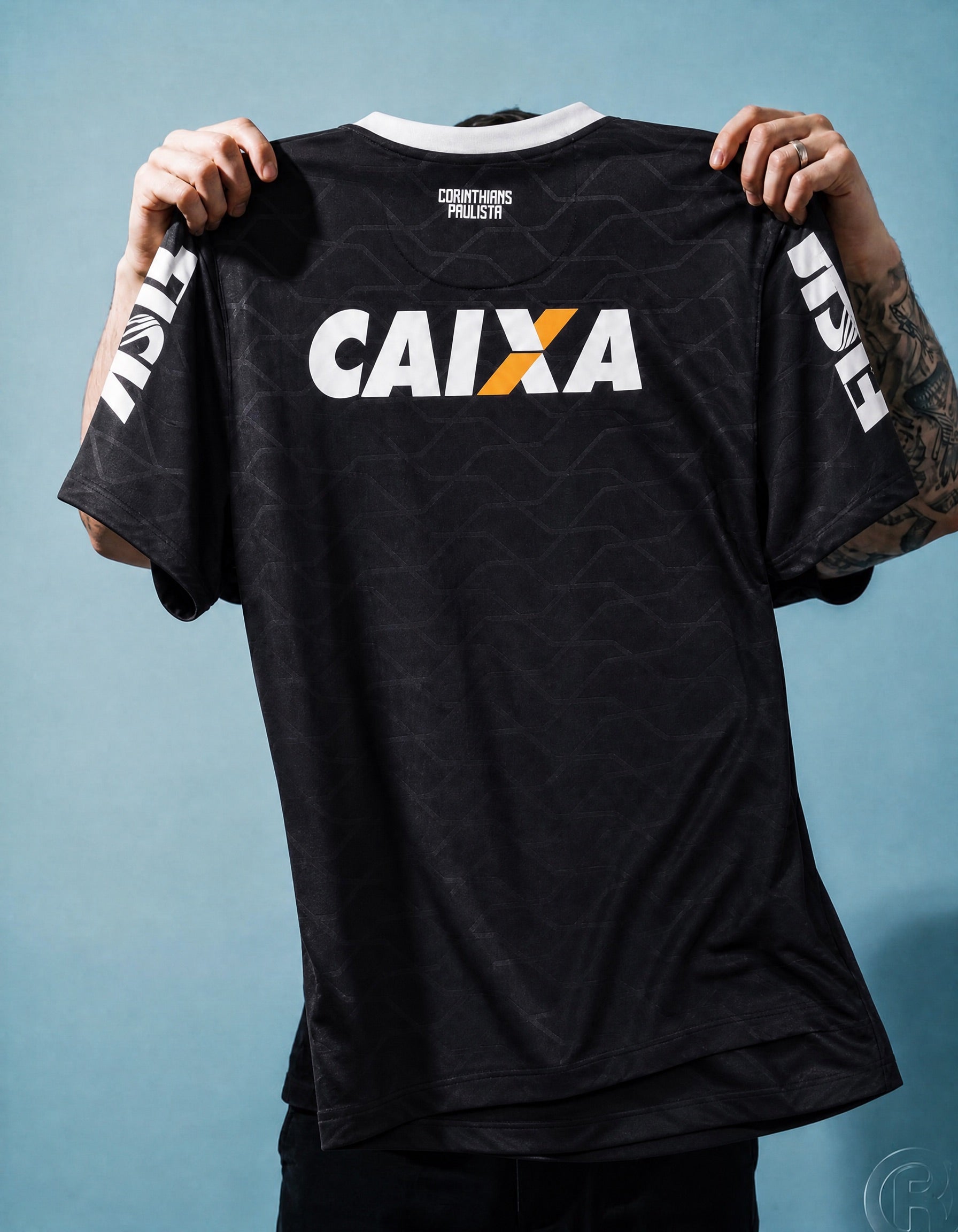 CorinthiansMagliaAway2012pstyle.jpg
