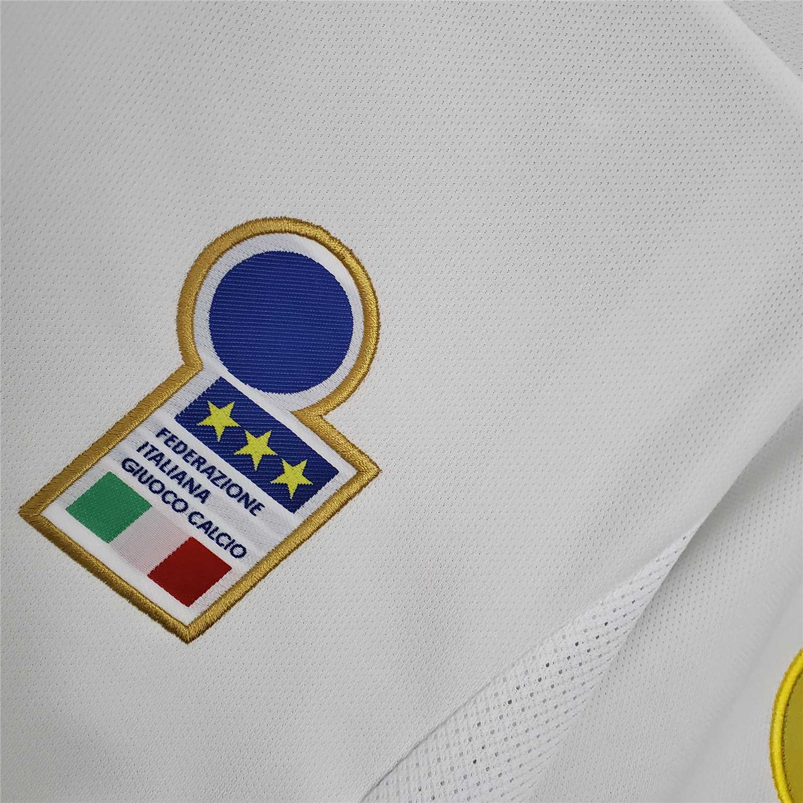 Dettaglio_logo_Italia_1996._a6c475fe-402b-44f4-a0d1-3f3029d2fe5a.jpg
