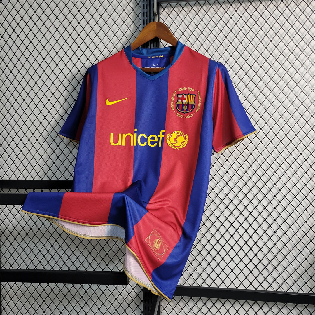 Dettaglio_tessuto_maglia_Barcellona_2007_08_blaugrana_2cc16602-1bd1-411b-903e-165169a29a96.jpg