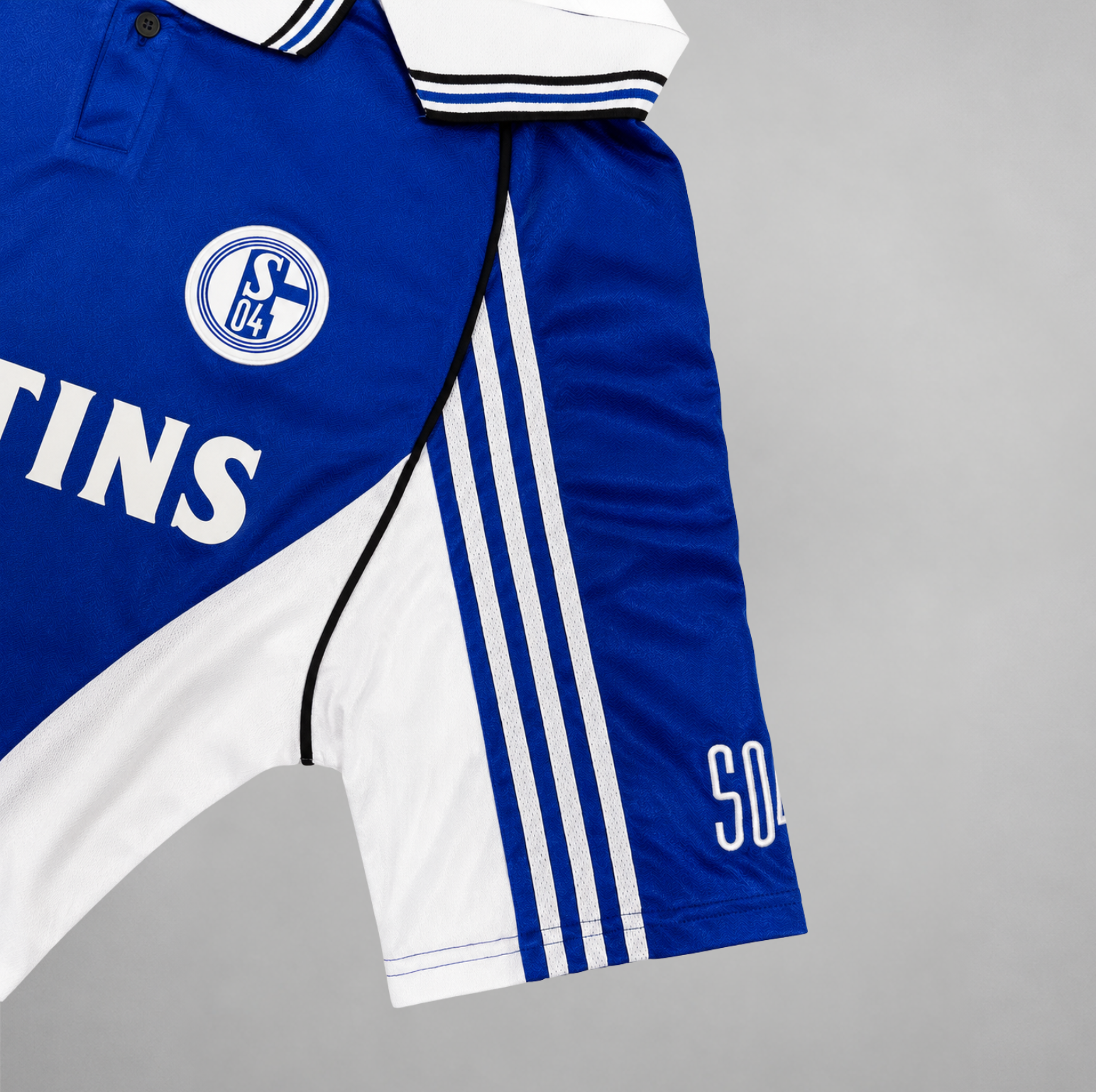 Front-sleeve-side-schalke04.png