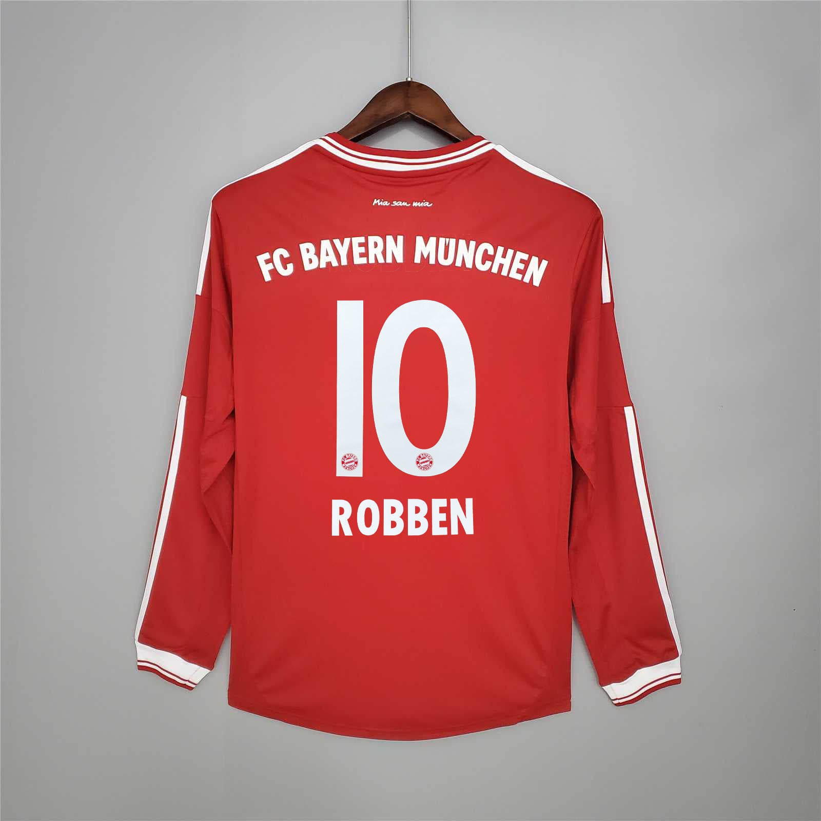 Jersey_Bayern_Monaco_Champions_League_2013_14_design_storico.jpg