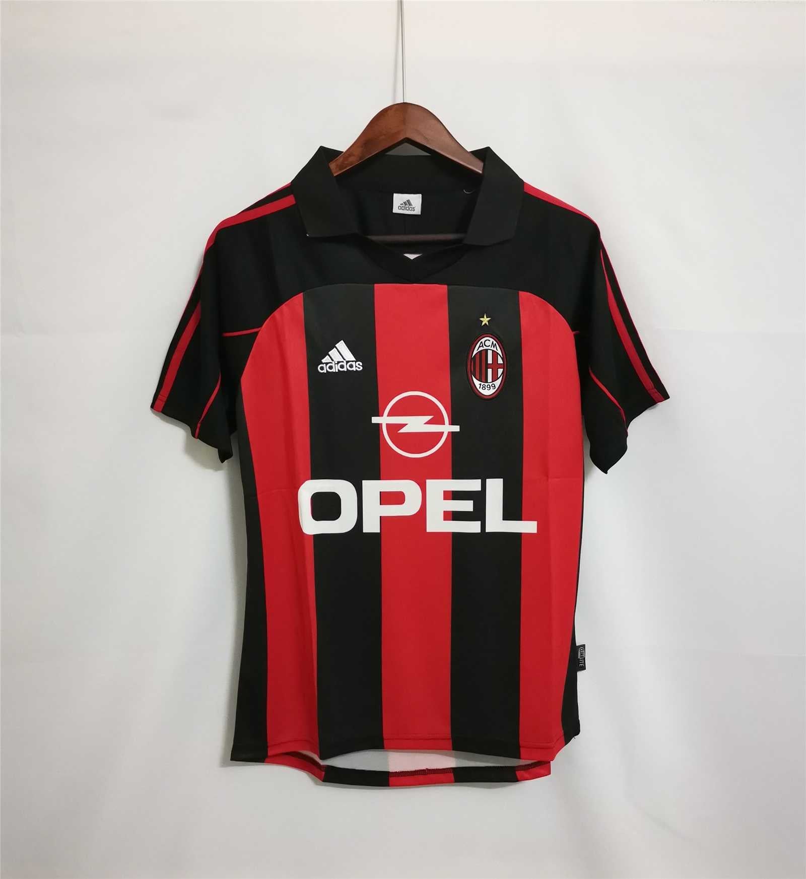 MILAN01-02.jpg