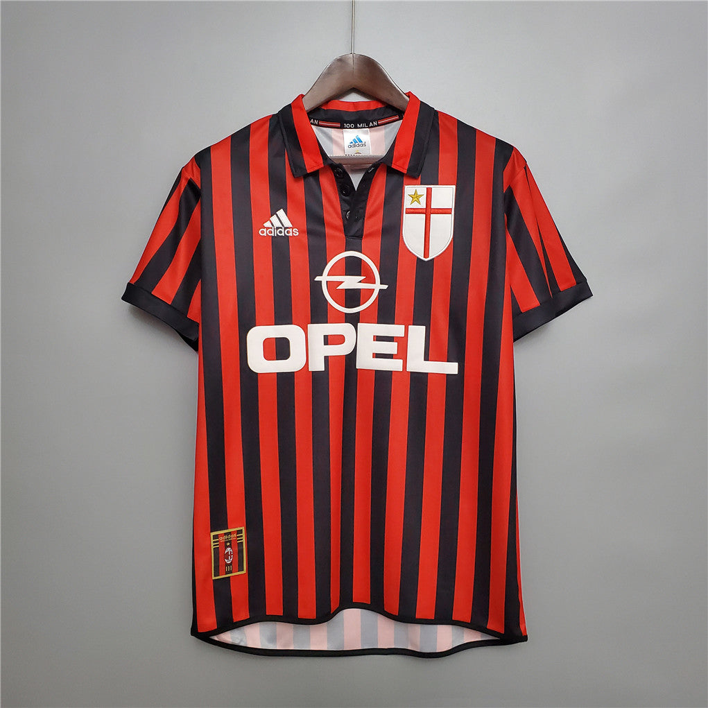 MILANHOME99-00.jpg