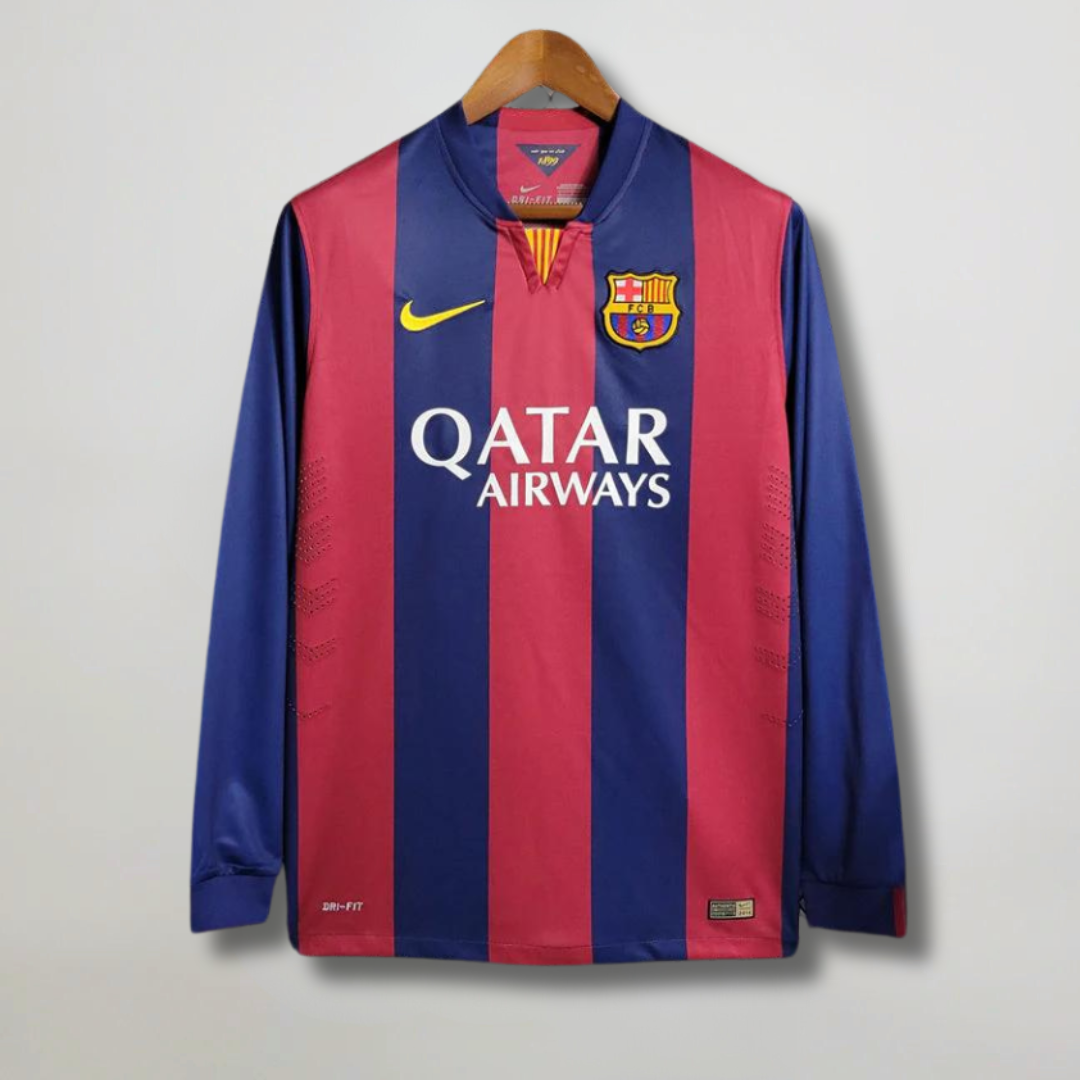 Maglia_Barcellona_2014_15_maniche_lunghe_fronte_con_strisce_rosso_blu_e_sponsor_Qatar_Airways_3bc84abf-dbfe-4a94-bafe-dfb8b8ef730b.png