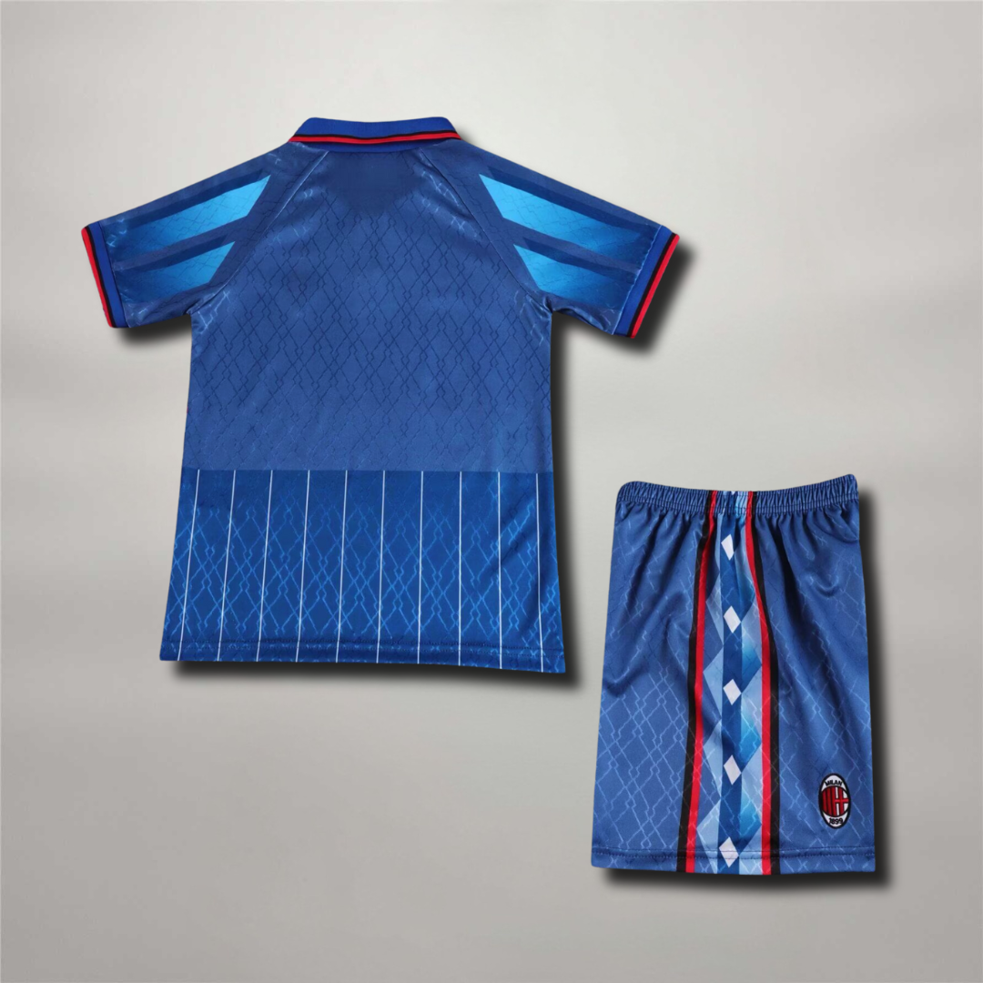 Milan_95-96_away_2.png