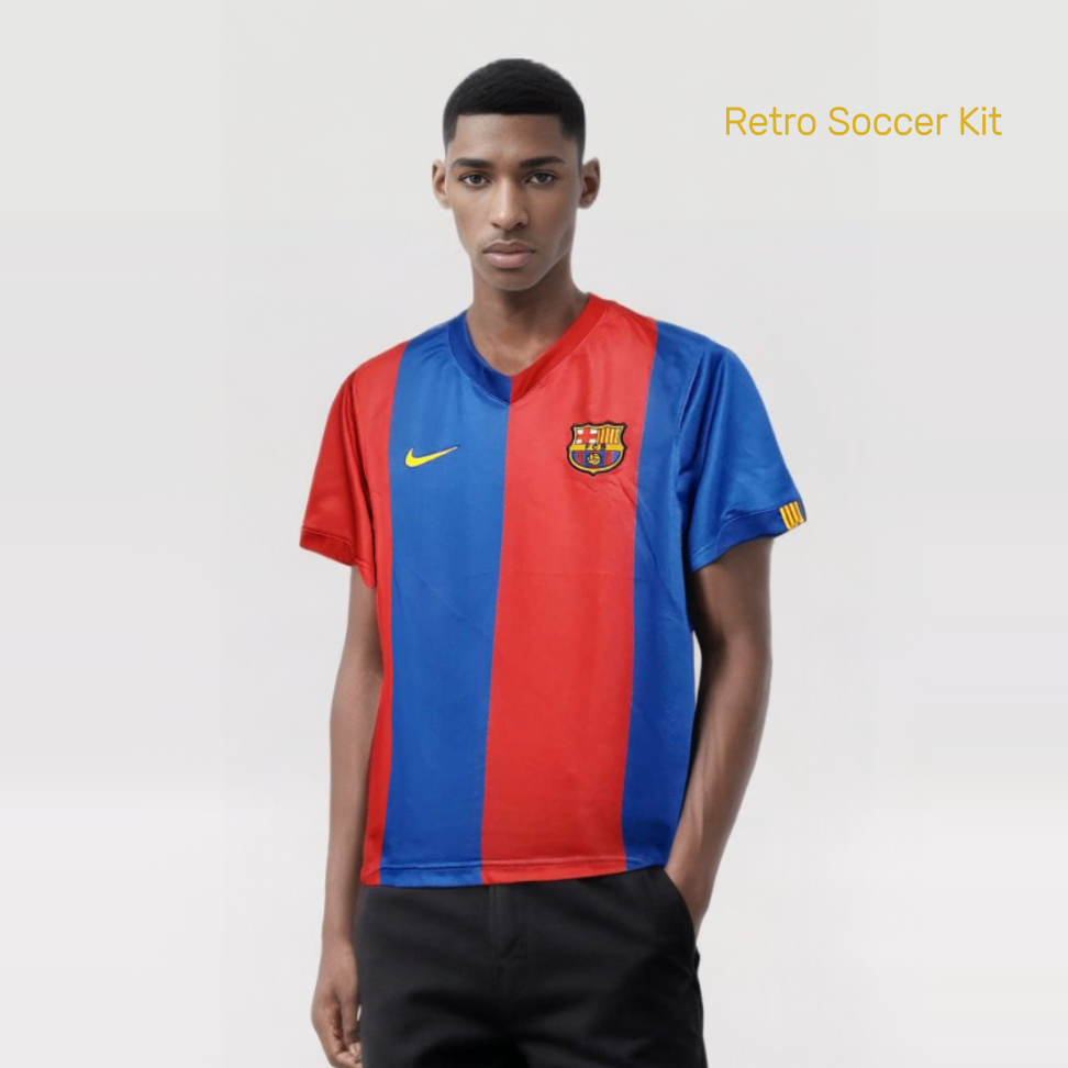 Modello_indossa_maglia_Barcellona_2006_07_Messi_home_30832925-538e-4861-a943-63de9829f2f7.png
