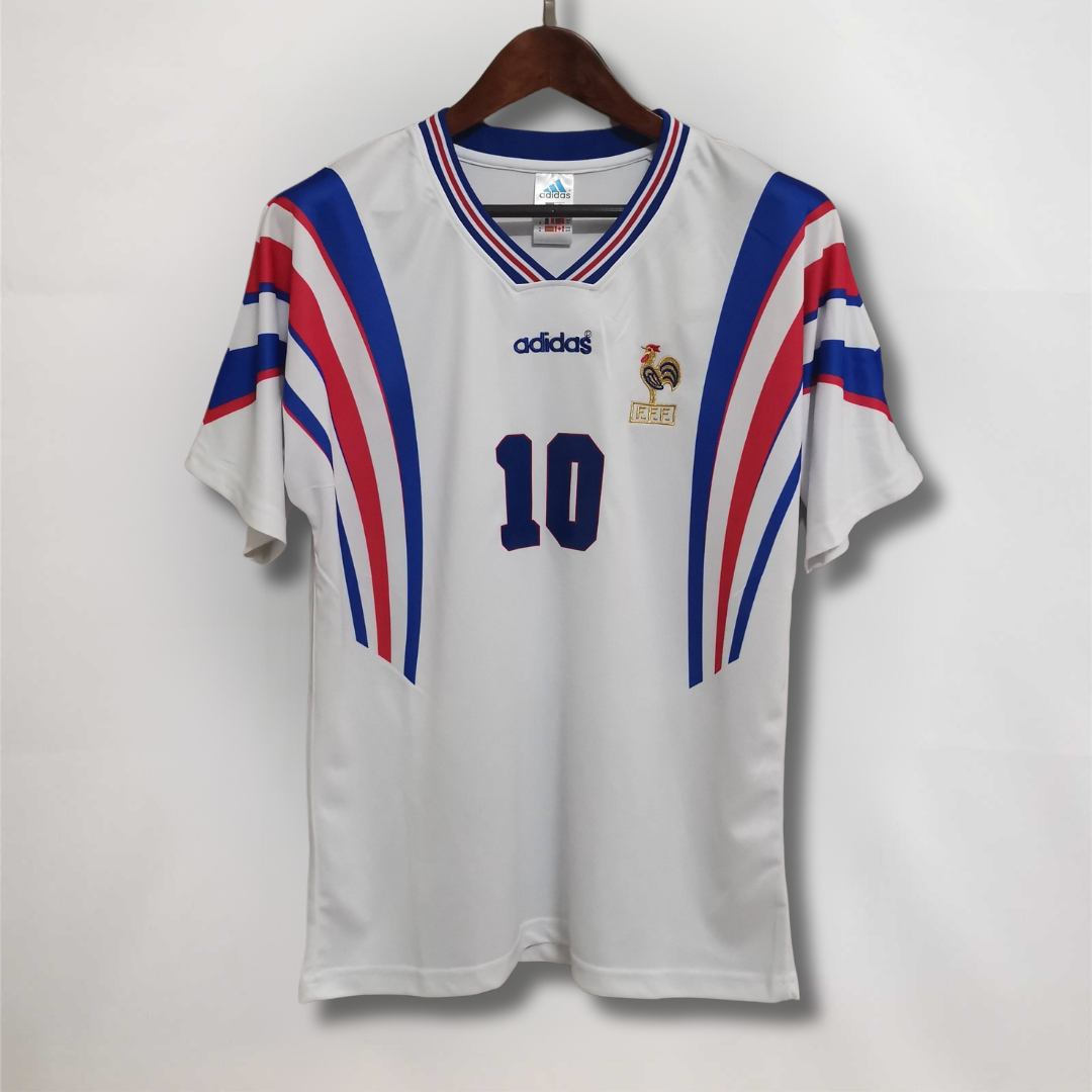 Progettosenzatitolo_19_4c78a88c-a5c7-4271-92c3-fcfab7def3a2.png