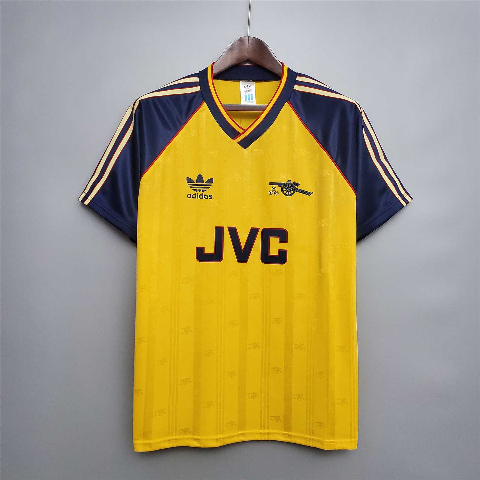 arsenal-maglia-away-198990-101214.jpg
