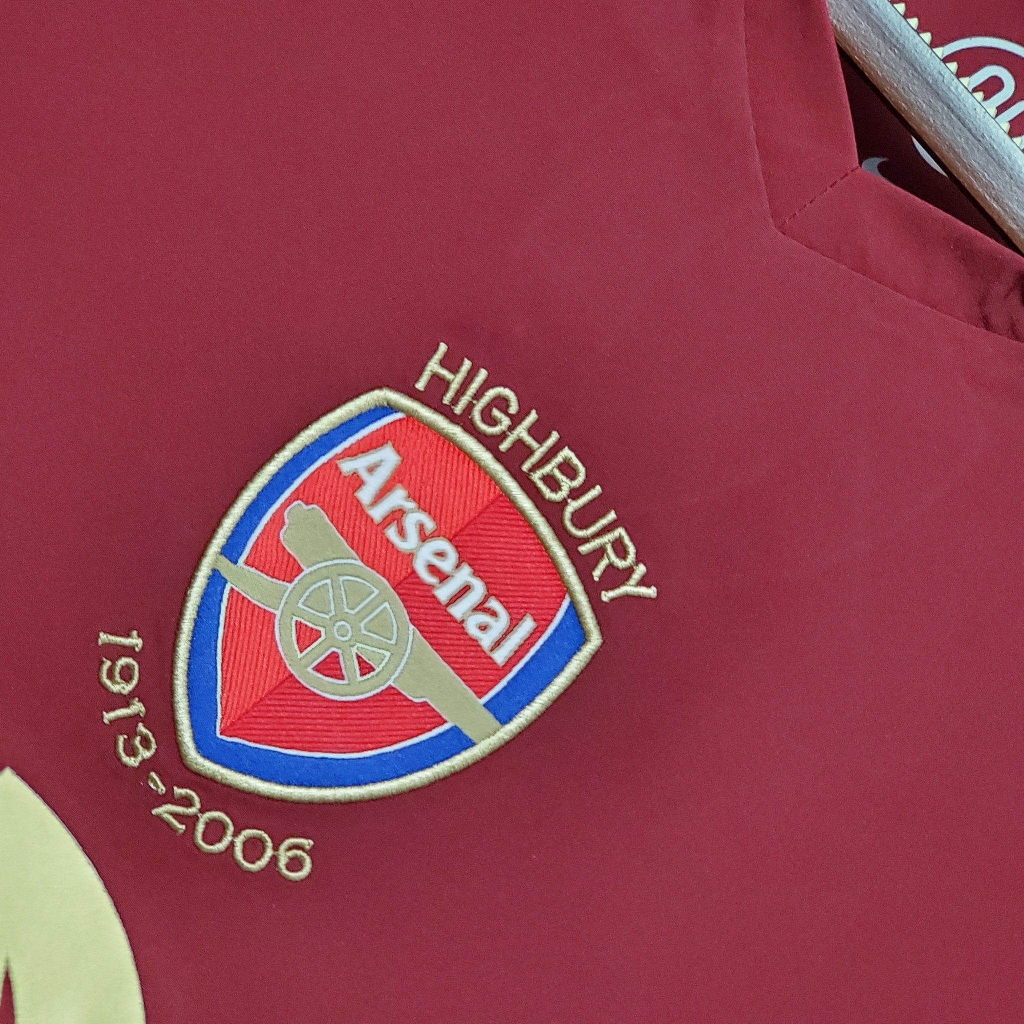arsenal-maglia-home-highbury-final-game-200506-299082.jpg
