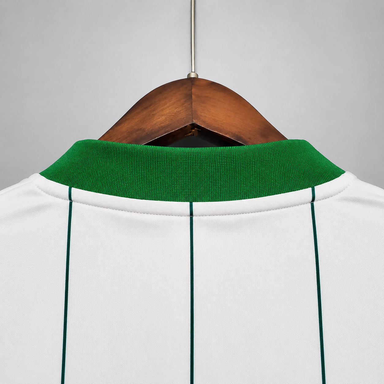 back-neck-celtics-642.png
