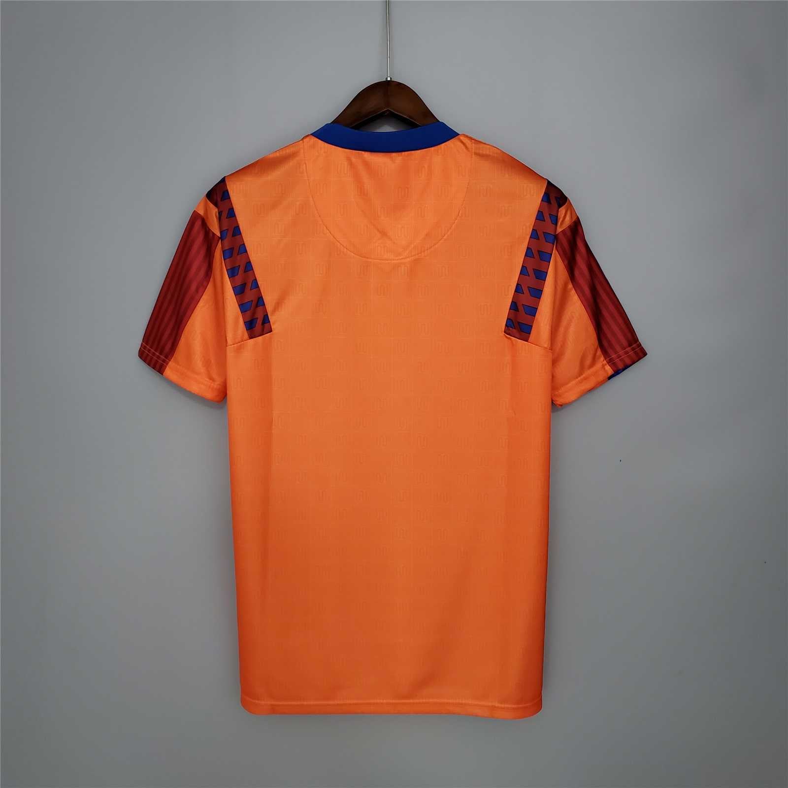 barcellona-maglia-away-199192-715080.jpg
