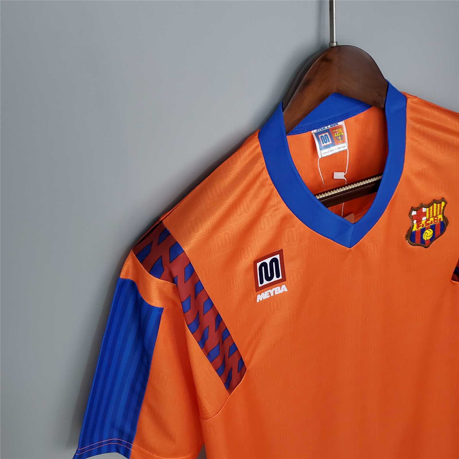 barcellona-maglia-away-199192-757939.jpg