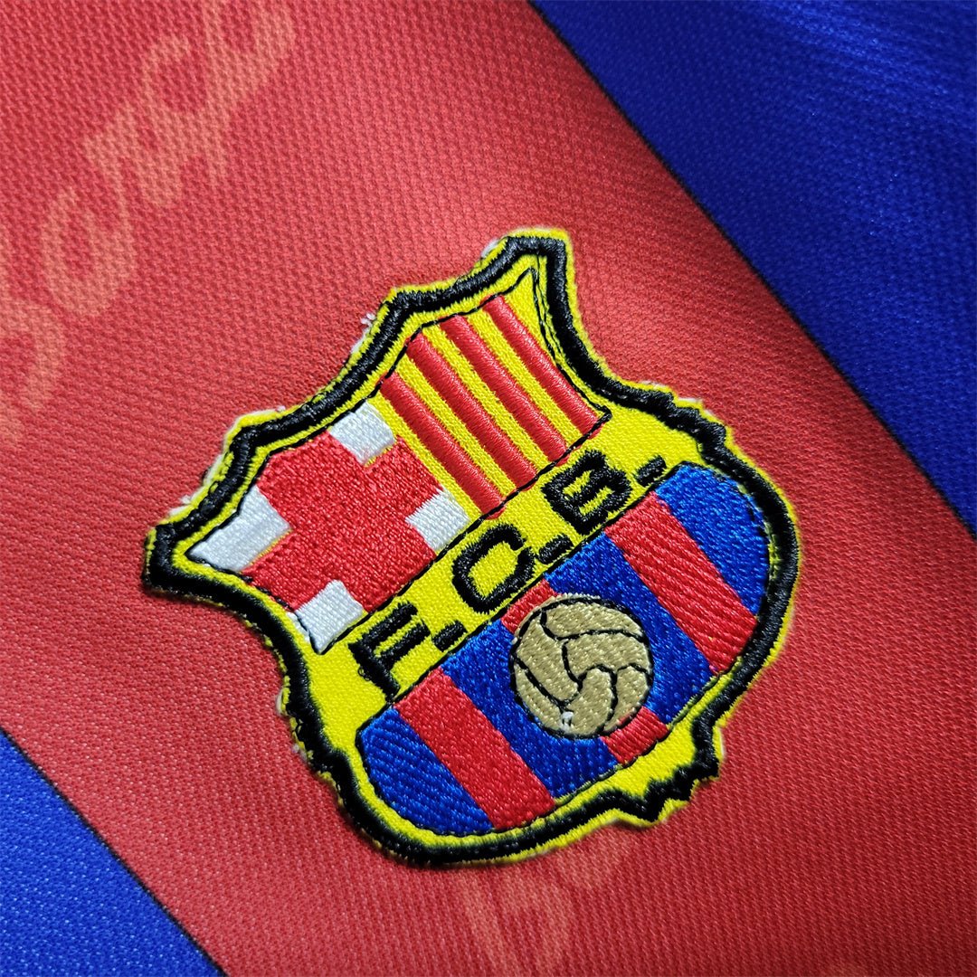 barcellona-maglia-home-19961997-683689.jpg