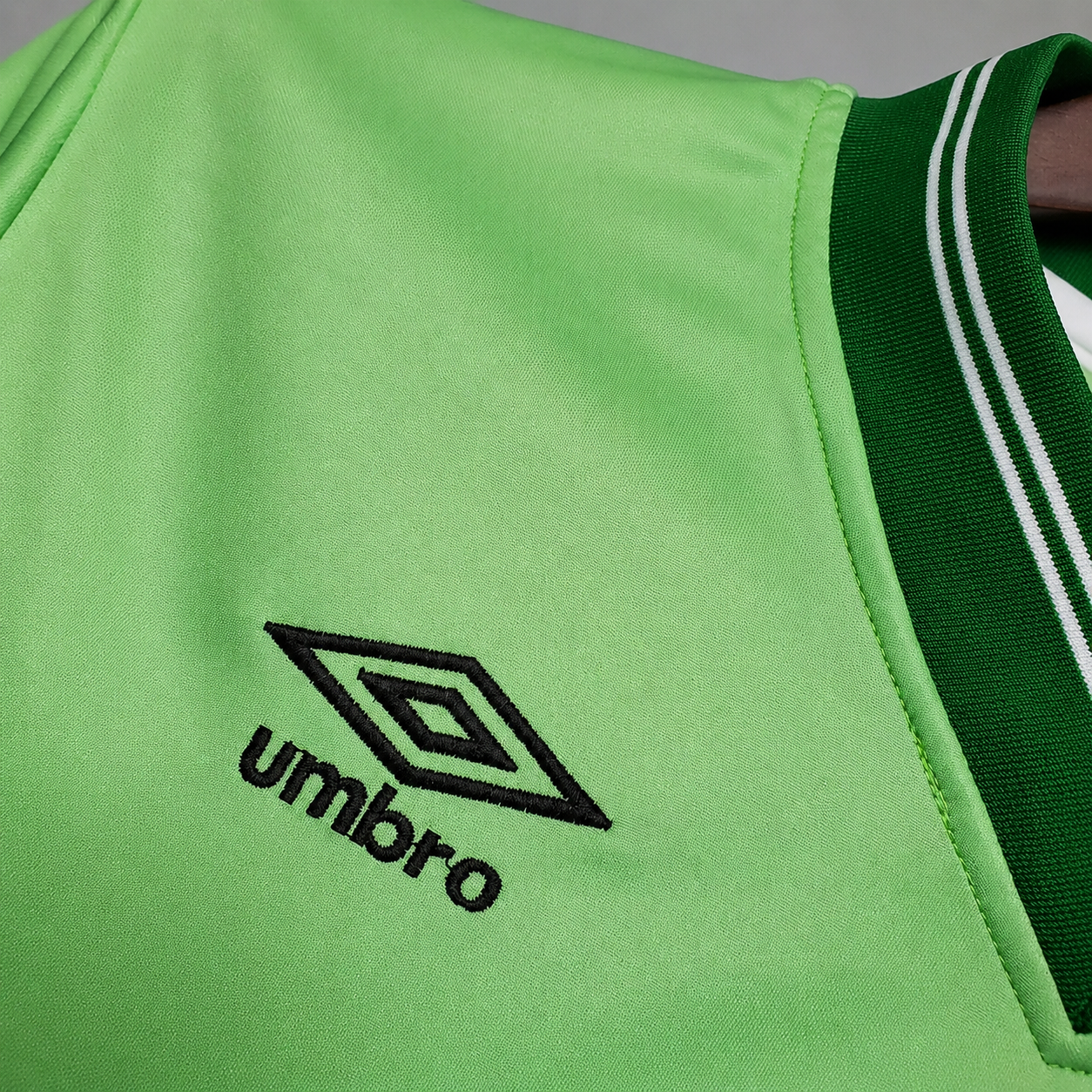 umbro-celtic-frontpatch.png