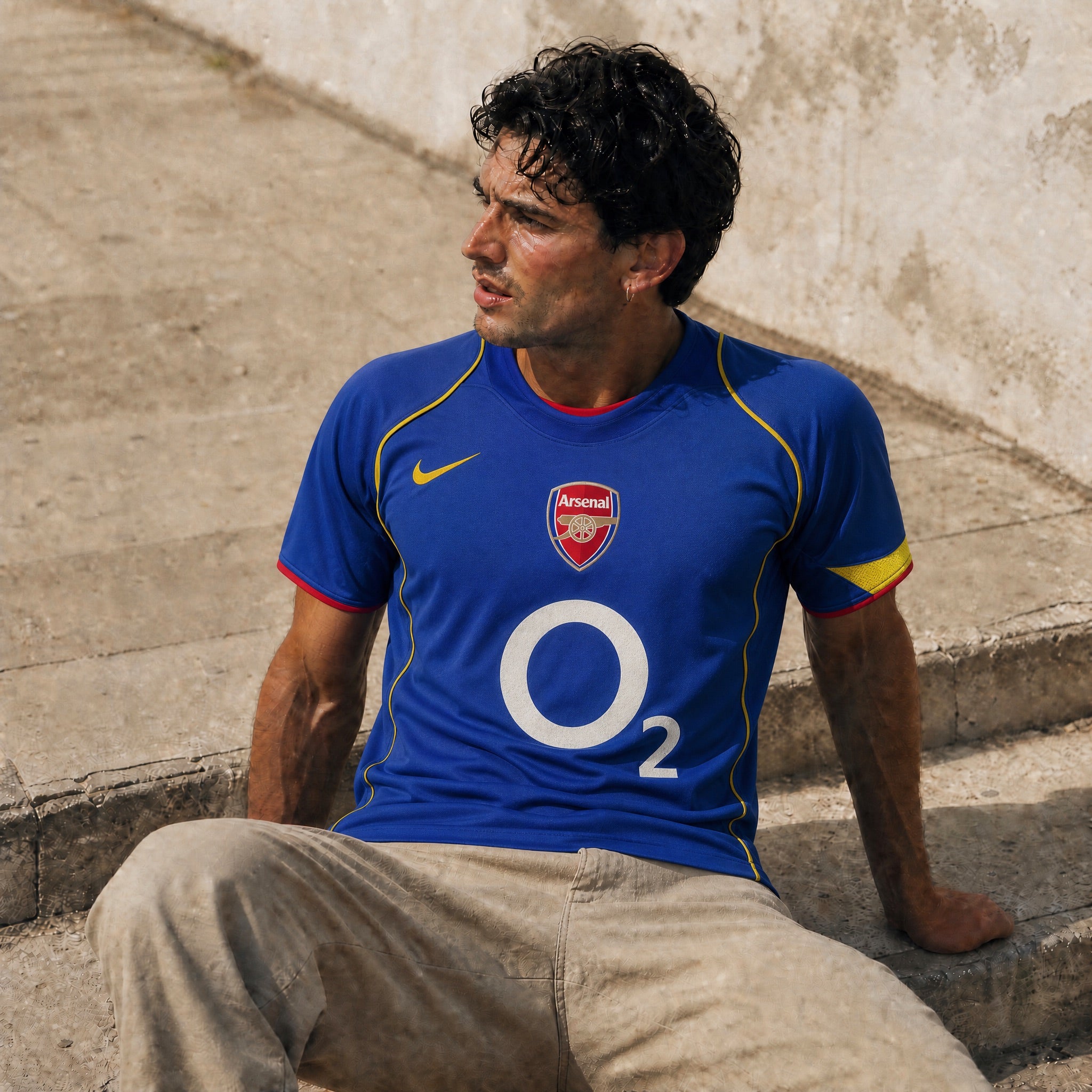 ArsenalMagliaAway2004_05Mdl.jpg