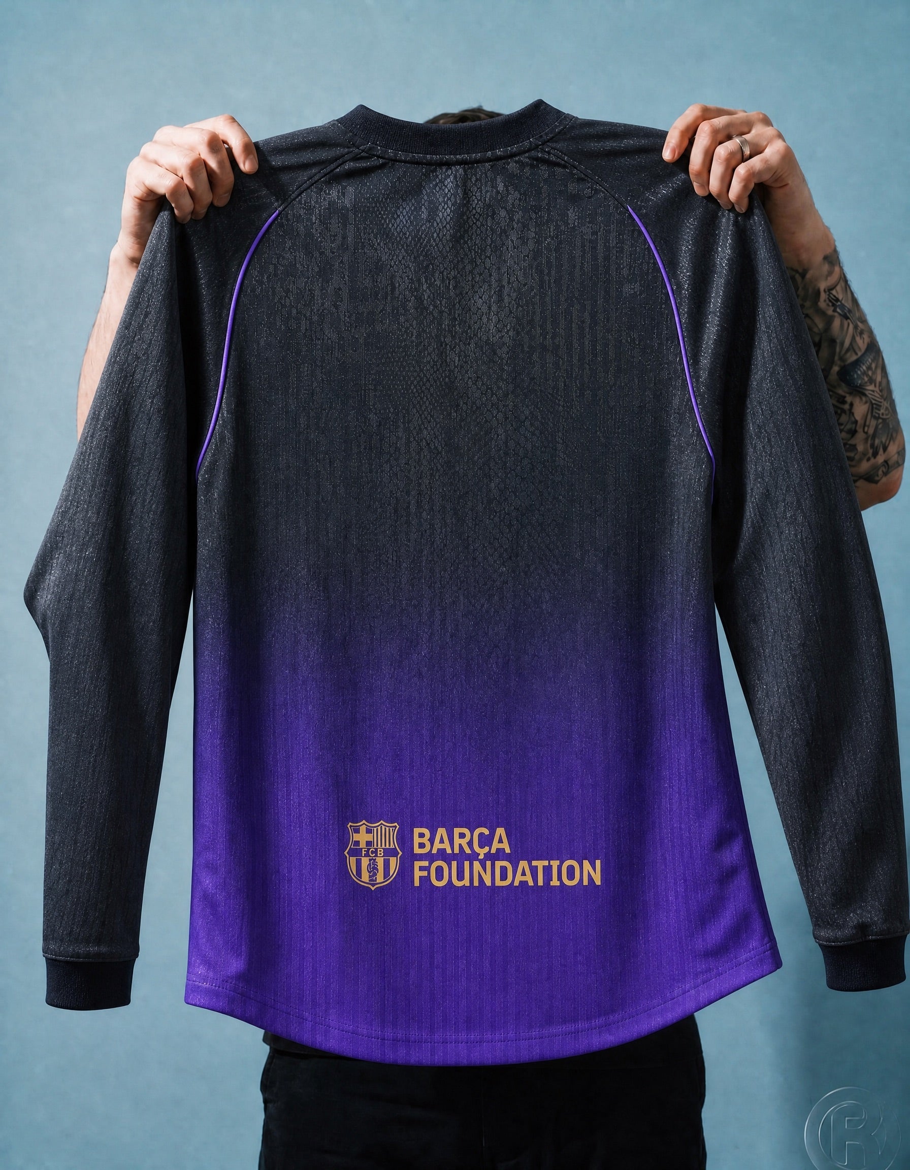 BarcellonaMagliaAwayLong2026_27pstyle.jpg