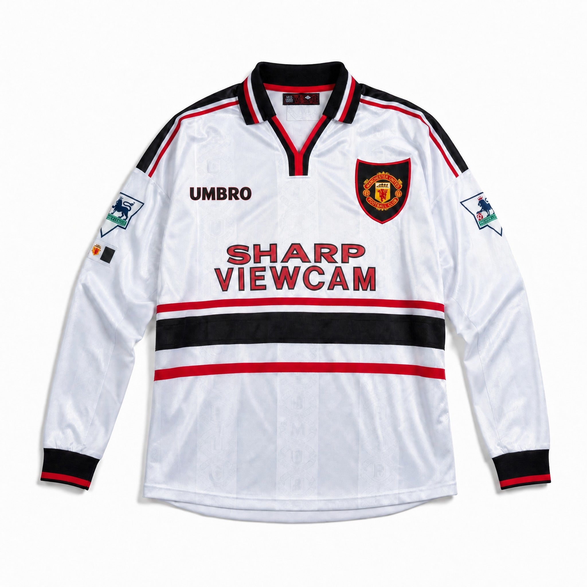MagliaBeckhamMan.UnitedAwayLong1998_99front.jpg