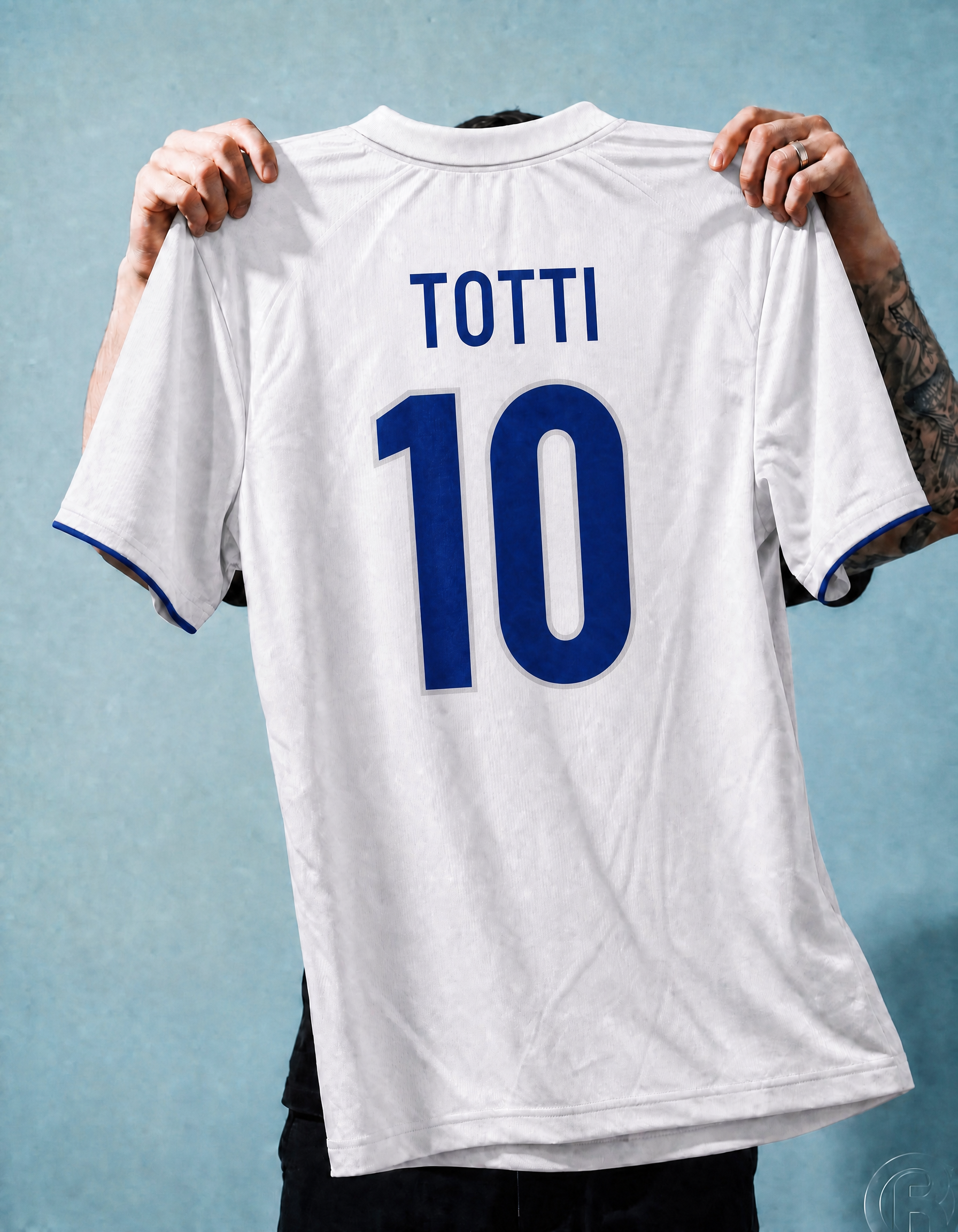 MagliaTottiItaliaAway1999pstyle.png
