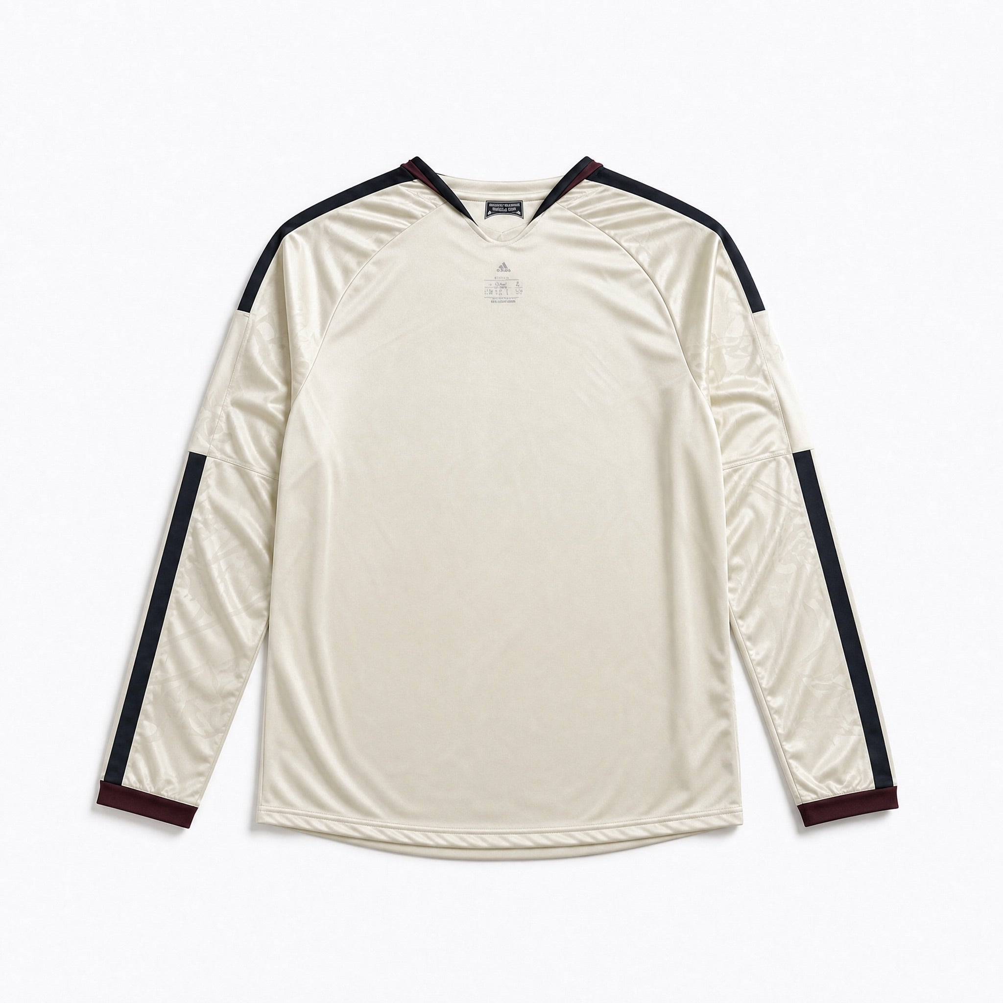 Man.UnitedMagliaThirdLong2026_27back.jpg